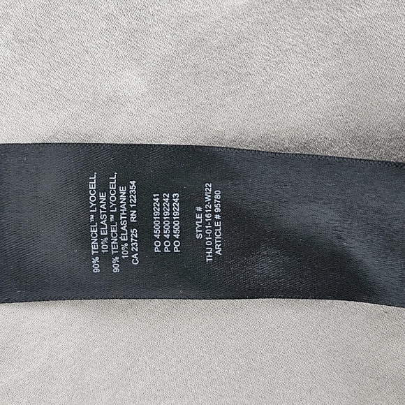 Babaton long sleeve crew neck in size small - Picture 3 of 3